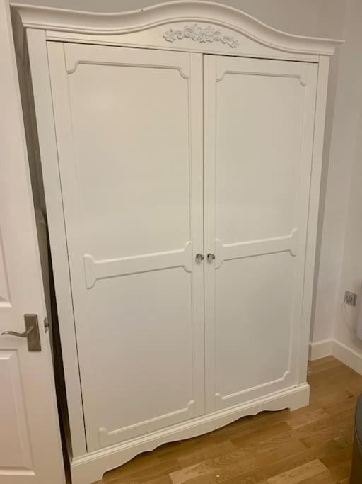 Renovated Miner'S Cottage - Family & Dog Friendly Abertillery 外观 照片