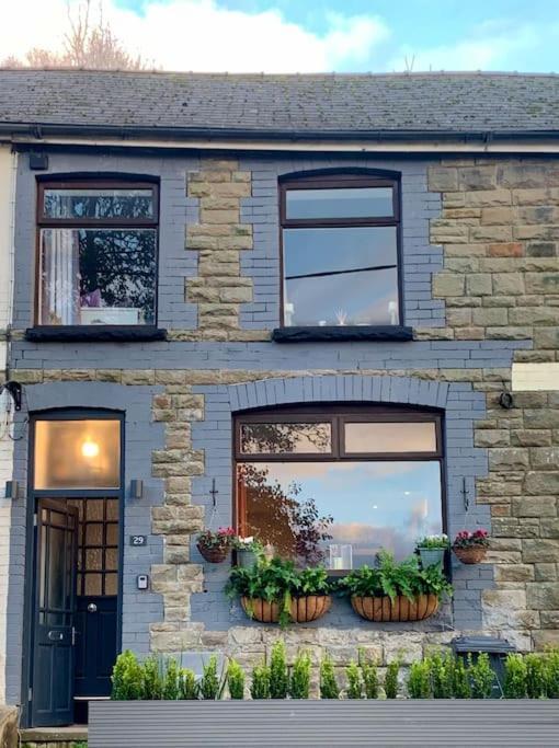 Renovated Miner'S Cottage - Family & Dog Friendly Abertillery 外观 照片