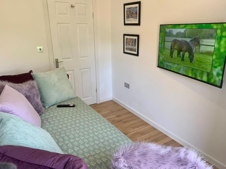 Renovated Miner'S Cottage - Family & Dog Friendly Abertillery 外观 照片